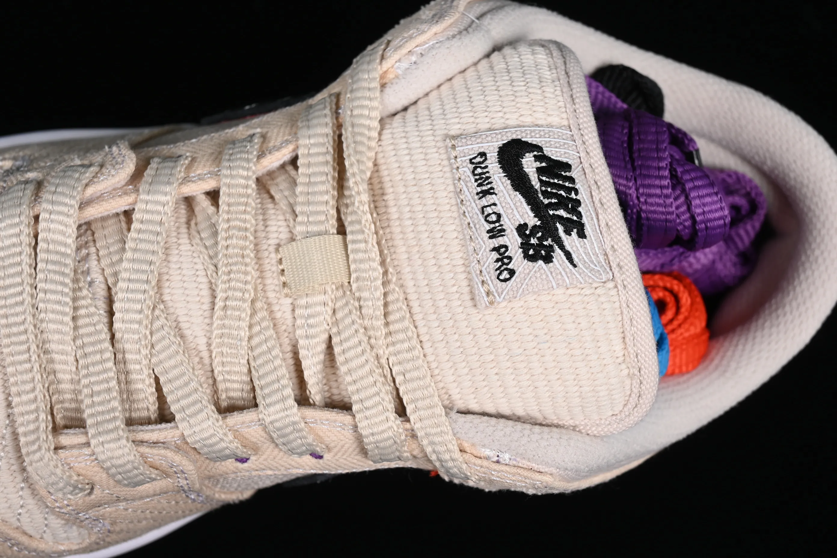 All Categories Nk SB Dunk Series Nk SB Dunk Low Low-top sneakers Albino & Preto x Nk SB Dunk Low joint model TearTear SB low-top casual sneakers FD2627-200